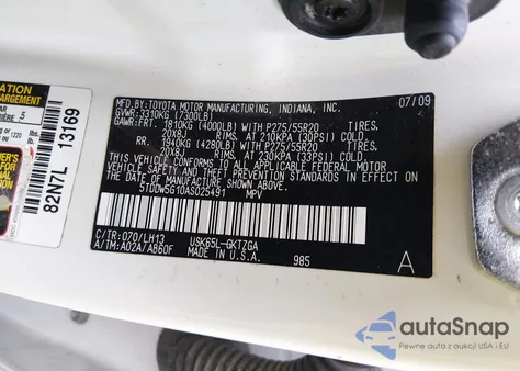 2010 Toyota Sequoia Platinum 5.7L V8 z USA, uszkodzony, nr VIN 5TDDW5G10AS025491